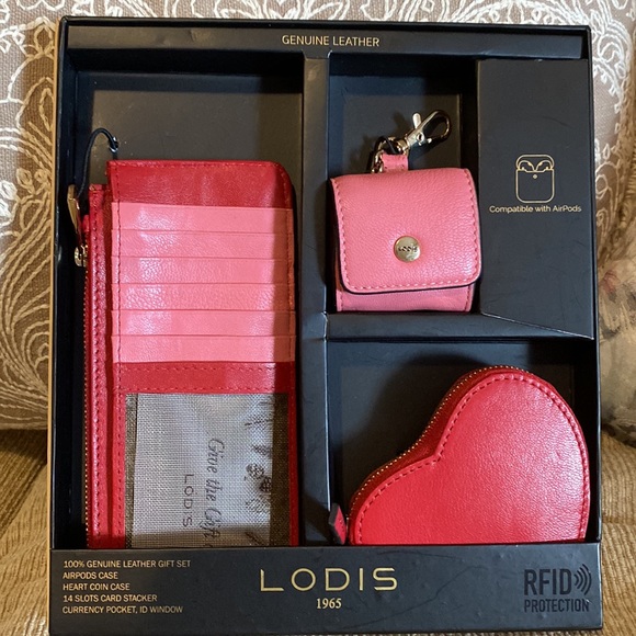 ❤️ NWT LODIS RFID Genuine Leather Wallet Gift Set - Picture 11 of 13